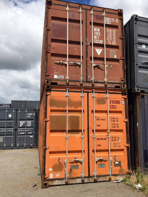 Container s 20 Fuß usagés